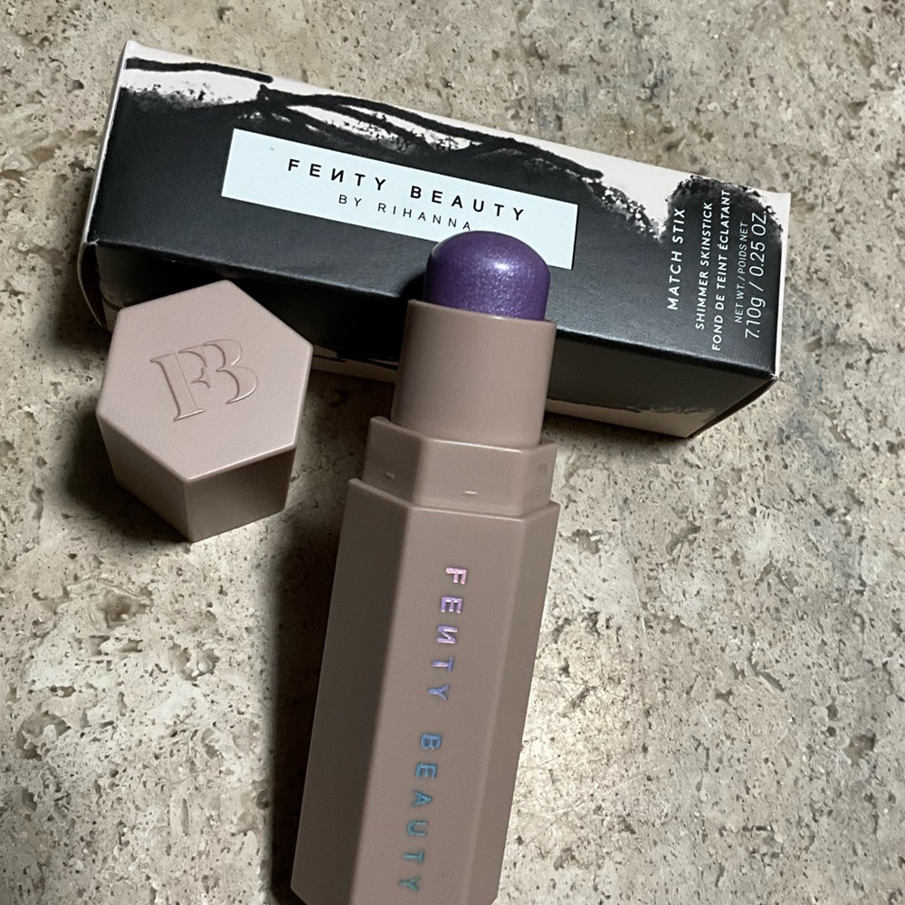 Fenty Beauty Match Stix Shimmer Skinstick - unicorn